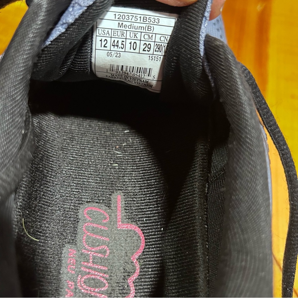 Brooks Women's trace 2 Running Shoes - Black‎ and Pink women’s size 12 - Picture 6 of 6